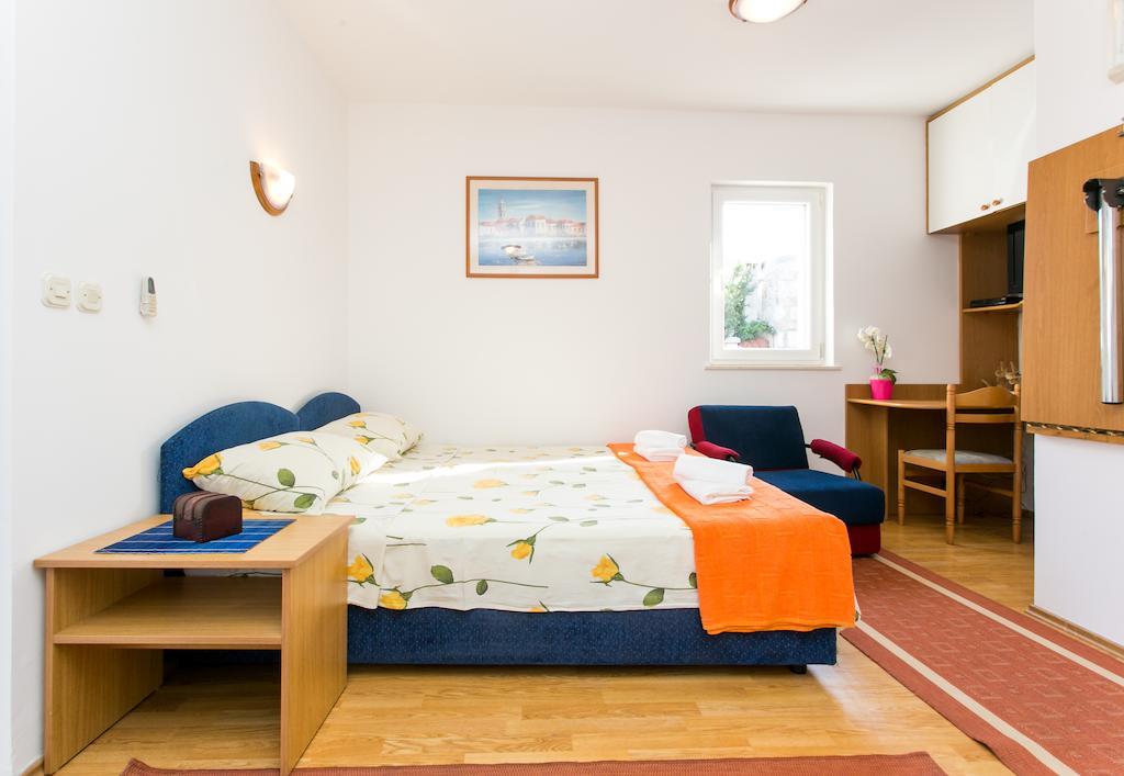 Apartments Miramare & Campara Dubrovnik Bagian luar foto